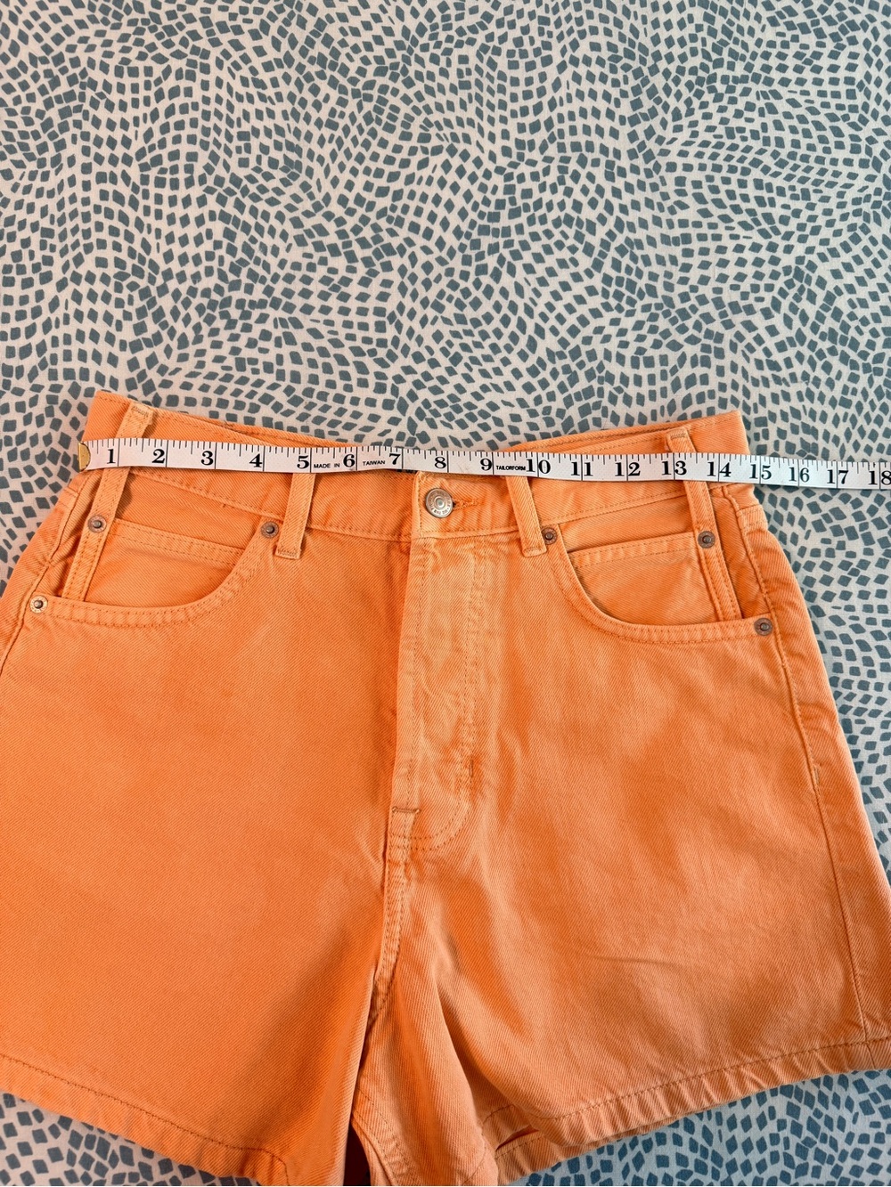 We The Free Womens High Waist Denim Shorts Orange Size 28 4 Inch Inseam - Picture 8 of 12